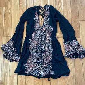 Hollister floral beach dress with bell sleeves